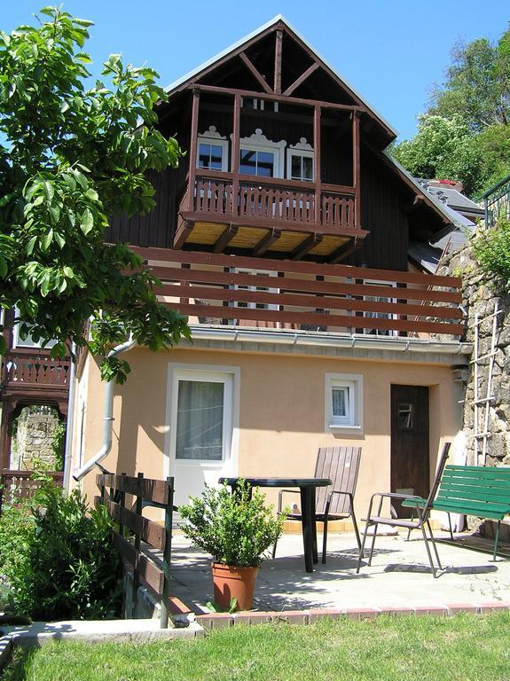 Wehlener Landhaus In Stadt Wehlen, Saechsische Schweiz Номер фото